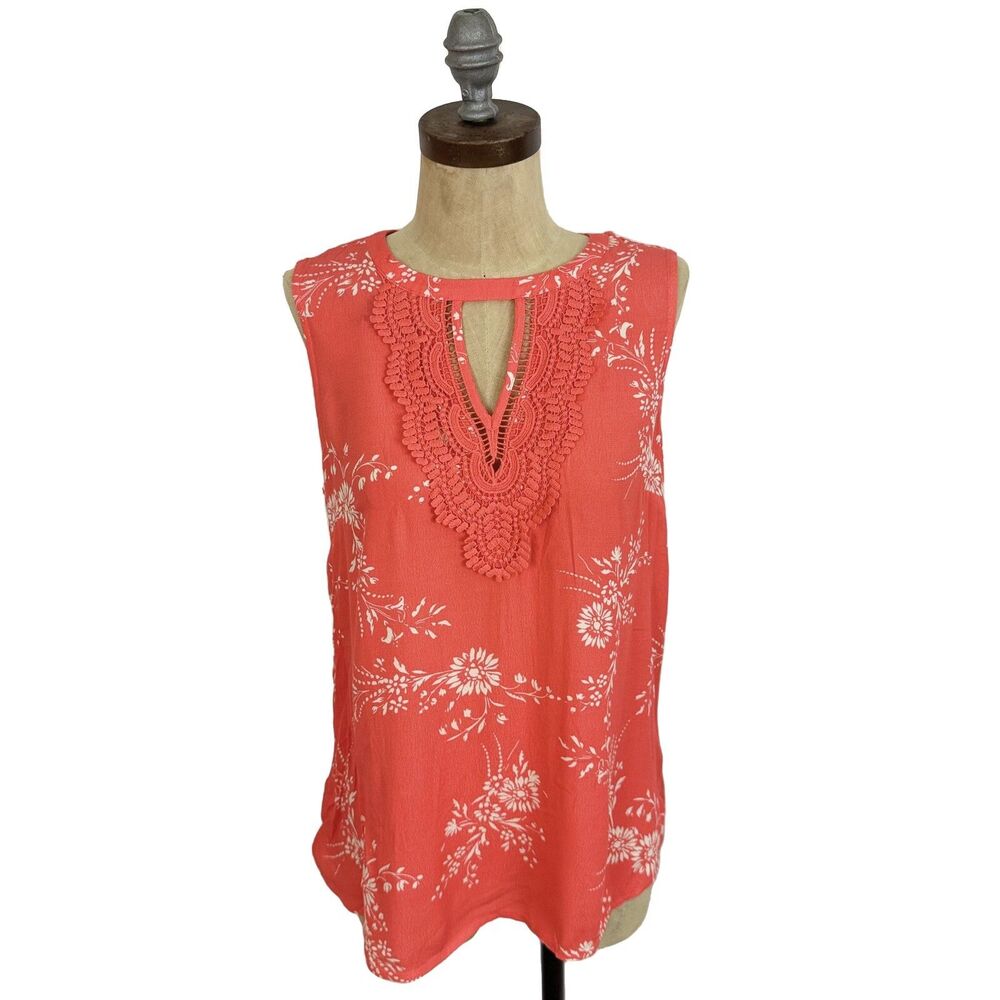 Daniel Rainn Floral Top Crochet Keyhole Blouse M Sleeveless Top Coral NWT B57
